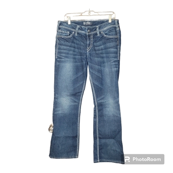 Silver Jeans Suki Flap pocket 17" flare leg medium wash distressed jeans - Picture 1 of 10